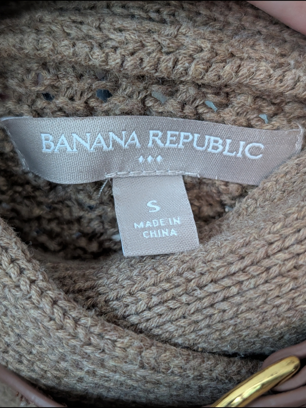 Banana Republic Beige Knit Poncho with Buckle Collar Detail - Picture 6 of 8